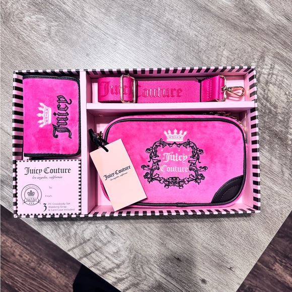Pink Juicy Couture bag and accessories set - Picture 1 of 1
